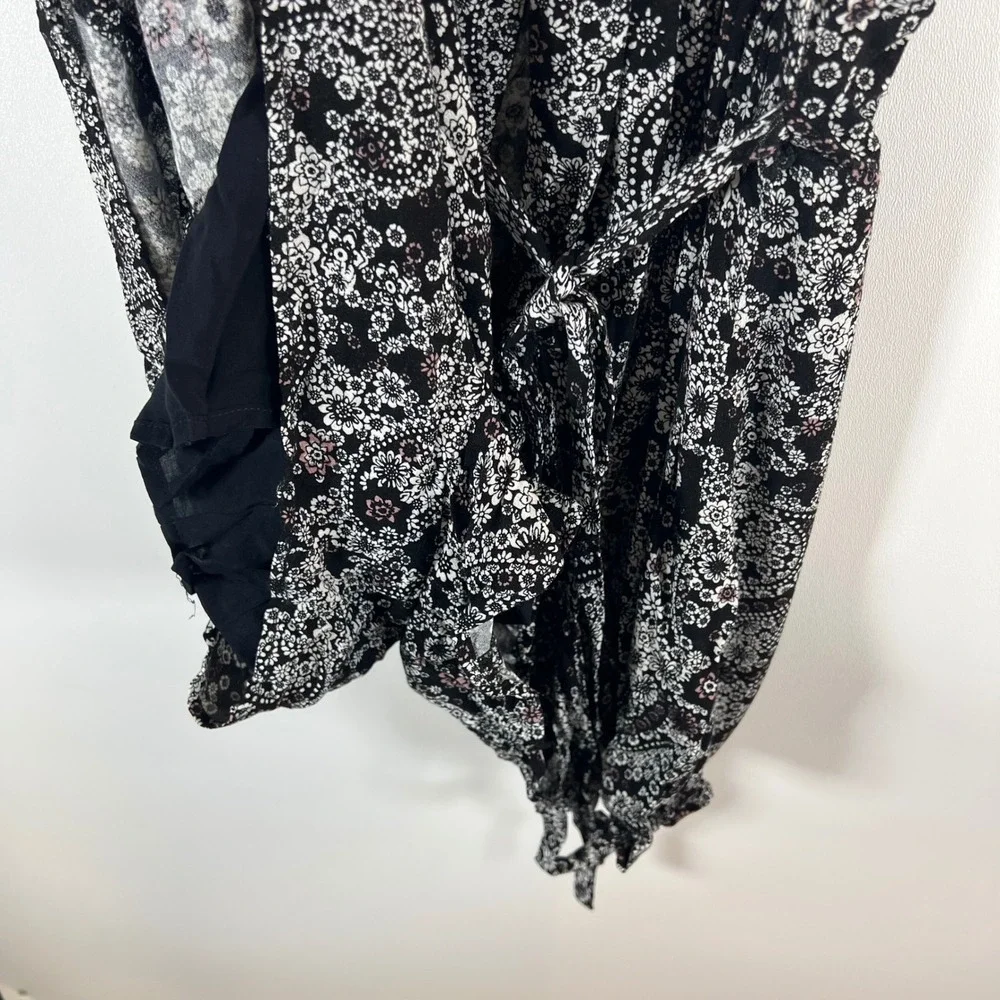 Free People Floral Paisley Ruffle Romper‎ Black White OB514093 Size 10 NWT
